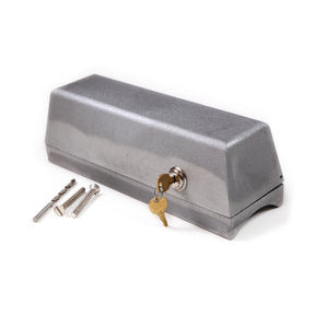 Flagpole Cleat Cylinder Lock Box for External Halyard poles